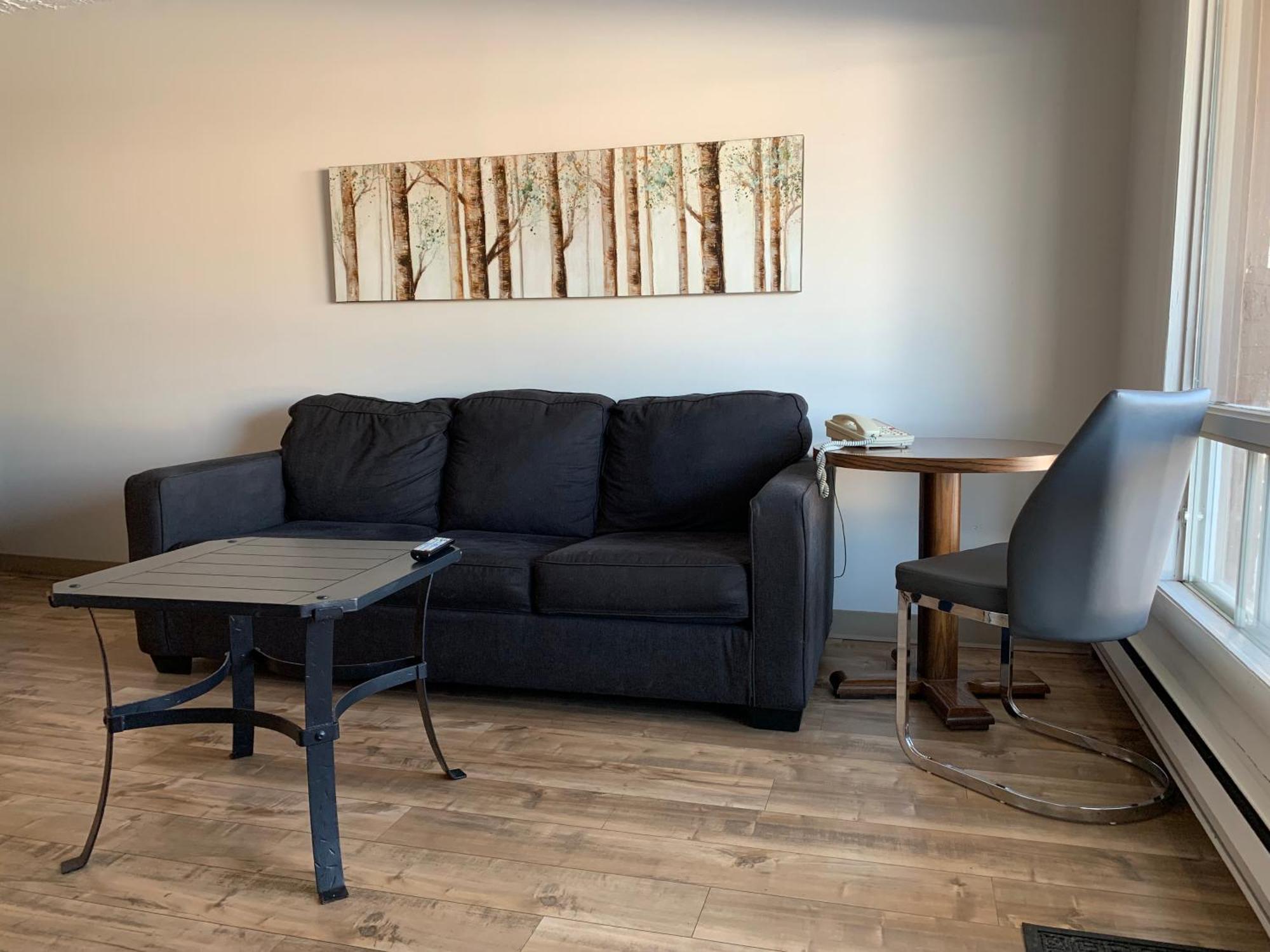 Dannys Hotel Suites; Surestay Collection By Best Western Beresford Exterior foto